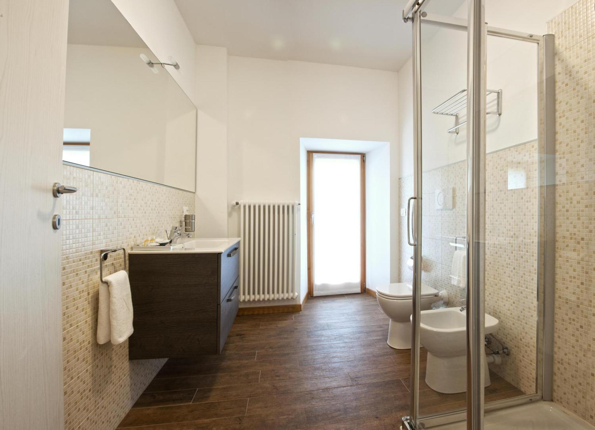 Residence Cavanis Wellness & Spa Sappada Rum bild